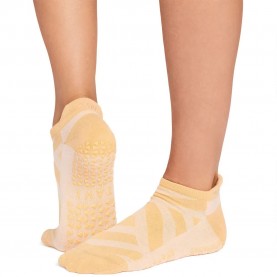 Чорапи Tavi Pilates Grip Savvy socks - Orange (Sunrise) чорапи,мъжки,чорапи,дамски,чорапи,tavi,pilates,grip,savvy,socks,orange,(sunrise)