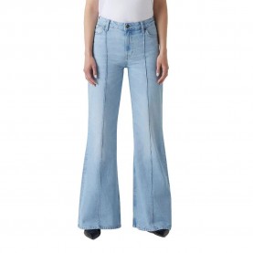 Дънки Guess jeans W6RA0RD6335 Relaxed Fit jeans - Blue (GJ Glory Vintage Light Indigo) дънки,мъжки,панталони,дамски,панталони,guess,jeans,w6ra0rd6335,relaxed,fit,jeans,blue,(gj,glory,vintage,light,indigo)