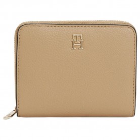 портфейли,и,портмонета,tommy,hilfiger,icon,med,flap,seasonal,woman,wallet,beige,(classic,khaki)