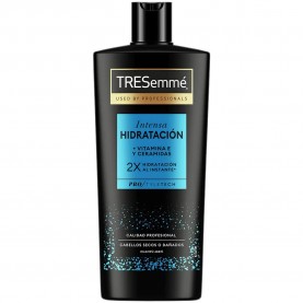 Tresemme Intense Hydration 685ml Moisturizing Shampoo - Clear хигиена,коса,tresemme,intense,hydration,685ml,moisturizing,shampoo,clear