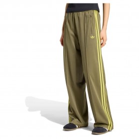 Анцуг Adidas Originals Firebird Loose Track sweat pants - Green (Olive Strata / Preloved Lime) анцуг,мъжки,панталони,дамски,панталони,adidas,originals,firebird,loose,track,sweat,pants,green,(olive,strata,preloved,lime)