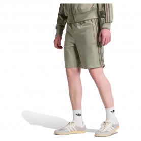 Къси панталони Adidas Originals Firebird shorts - Green (Silver Pebble) къси,панталони,мъжки,панталони,дамски,панталони,adidas,originals,firebird,shorts,green,(silver,pebble)