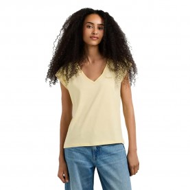 Тениска Pepe jeans Cloe short sleeve v neck T-shirt - Yellow (Vanilla Beige) тениска,мъжки,тениски,дамски,тениски,pepe,jeans,cloe,short,sleeve,v,neck,t,shirt,yellow,(vanilla,beige)
