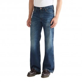 Дънки Wrangler Loose Boot jeans - Blue (Work Wear Fade) дънки,мъжки,панталони,дамски,панталони,wrangler,loose,boot,jeans,blue,(work,wear,fade)