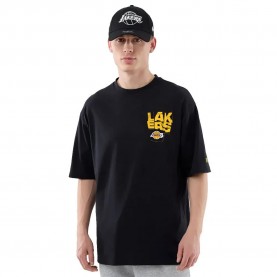 Тениска New era NBA Player Graphic Oversize Los Angeles Lakers short sleeve T-shirt - Black (Black) тениска,мъжки,тениски,дамски,тениски,new,era,nba,player,graphic,oversize,los,angeles,lakers,short,sleeve,t,shirt,black,(black)