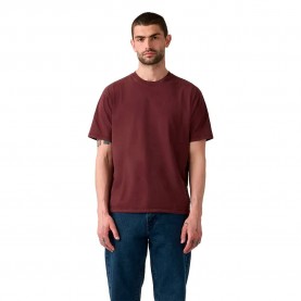 Тениска Levi´s ® Red Tab short sleeve T-shirt - Red (Vineyard Wine) тениска,мъжки,тениски,дамски,тениски,levi´s,®,red,tab,short,sleeve,t,shirt,red,(vineyard,wine)