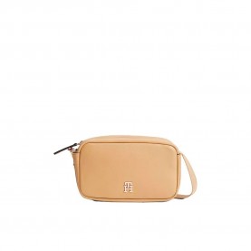 Чанта Tommy hilfiger Logotape Camera bag - Beige (Classic Khaki) чанта,всички,чанти,tommy,hilfiger,logotape,camera,bag,beige,(classic,khaki)
