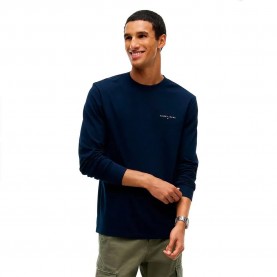 Тениска Tommy jeans DM0DM21594 long sleeve T-shirt - Blue (Dark Blue) тениска,мъжки,тениски,дамски,тениски,tommy,jeans,dm0dm21594,long,sleeve,t,shirt,blue,(dark,blue)