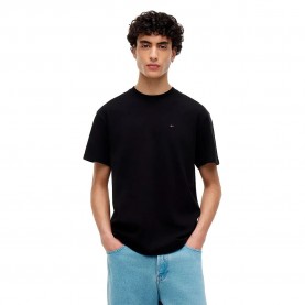 Тениска Tommy jeans DM0DM22507 short sleeve T-shirt - Black (Black) тениска,мъжки,тениски,дамски,тениски,tommy,jeans,dm0dm22507,short,sleeve,t,shirt,black,(black)