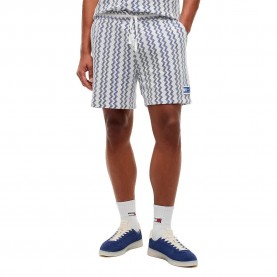 Дънки Tommy jeans DM0DM23241 shorts - White (Providence Blue) дънки,мъжки,панталони,дамски,панталони,tommy,jeans,dm0dm23241,shorts,white,(providence,blue)