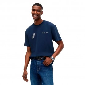 Тениска Tommy jeans DM0DM23543 short sleeve T-shirt - Blue (Dark Blue) тениска,мъжки,тениски,дамски,тениски,tommy,jeans,dm0dm23543,short,sleeve,t,shirt,blue,(dark,blue)