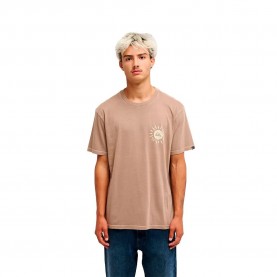 Тениска Quiksilver Neon Blue short sleeve T-shirt - Brown (Pine Bark) тениска,мъжки,тениски,дамски,тениски,quiksilver,neon,blue,short,sleeve,t,shirt,brown,(pine,bark)