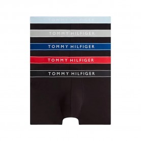 Боксерки Tommy hilfiger UM0UM03899 Trunk boxers 5 units - Black (Black / Sky Blue / Med Red / Op Blue / Black / Antique Silver) боксерки,мъжко,бельо,tommy,hilfiger,um0um03899,trunk,boxers,5,units,black,(black,sky,blue,med,red,op,blue,black,antique,silver)