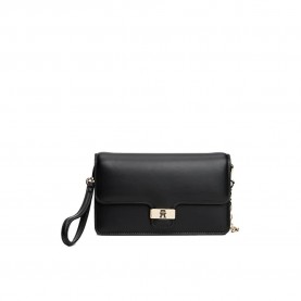 Чанта Tommy hilfiger AW0AW18288 handbag - Black (Black) чанта,всички,чанти,tommy,hilfiger,aw0aw18288,handbag,black,(black)