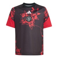 футболни,фланелки,детски,тениски,футбол,adidas,manchester,united,pre,match,shirt,2026,27,juniors,black,red