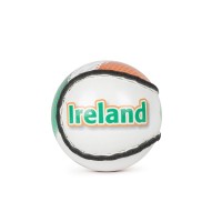 karakal,ireland,sliotar,senior,green,wht,gold