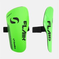футболни,кори,футболни,аксесоари,футболни,кори,sondico,flair,slip,shin,guards,green,black
