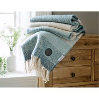 аксесоари,на,разпродажба,the,lyndon,company,rosendale,throw,99,blue
