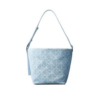 чанта,за,през,рамо,всички,чанти,calvin,klein,lv04f3432g,shoulder,bag,blue,(denim,jqd,light,wash)