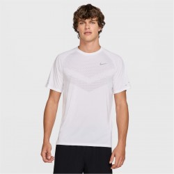 Тениска Nike Mens Nike Stride Short Sleeve Performance T-Shirt - White тениска,облекла,на,разпродажба,облекла,за,бягане,горнища,за,бягане,мъжки,облекла,за,бягане,nike,mens,nike,stride,short,sleeve,performance,t,shirt,white