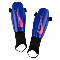 футболни,кори,разпродажба,nike,спорт,в,училище,футболни,аксесоари,футболни,кори,nike,charge,shin,guards,blue,black