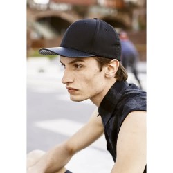 шапка,всички,шапки,flexfit,carbon,cap,black,grey,(black)