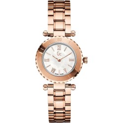Часовник Gc X70020L1S woman watch - Golden (Mother / Of / Pearl) часовник,часовници,gc,x70020l1s,woman,watch,golden,(mother,of,pearl)