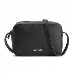 чанти,за,през,рамо,calvin,klein,must,camera,crossbody,black