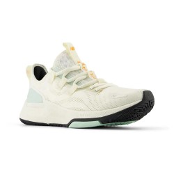 маратонки,дамски,маратонки,new,balance,fuelcell,trainer,v2,trainers,beige