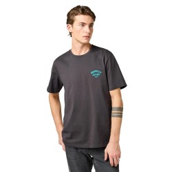 Тениска Wrangler Small Logo short sleeve T-shirt - Faded Black (Black) тениска,мъжки,тениски,wrangler,small,logo,short,sleeve,t,shirt,faded,black,(black)