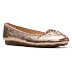Обувки Clarks shoes Freckle Ice ballet pumps - Golden (Copper Metallic) обувки,дамски,обувки,clarks,shoes,freckle,ice,ballet,pumps,golden,(copper,metallic)