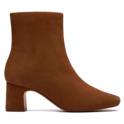 Обувки Clarks shoes Fernie heel booties - Brown (Walnut Suede) обувки,дамски,боти,clarks,shoes,fernie,heel,booties,brown,(walnut,suede)
