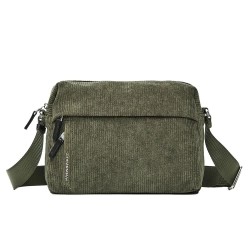 Mandarina duck Hunter velvet medium okt19 crossbody - Green (Pirite) чанти,за,през,рамо,mandarina,duck,hunter,velvet,medium,okt19,crossbody,green,(pirite)