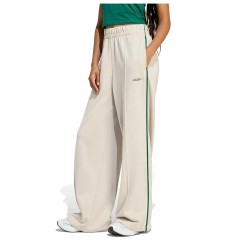 Анцуг Adidas Seasonal Essentials Colourpop Embroidered Graphic joggers - Beige (Wonder Alumina / Collegiate Green) анцуг,дамски,панталони,adidas,seasonal,essentials,colourpop,embroidered,graphic,joggers,beige,(wonder,alumina,collegiate,green)