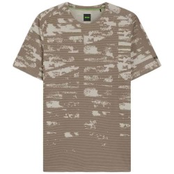 Тениска HUGO Dulivio 10229761 RED short sleeve T-shirt - Brown (Light Pastel Brown) тениска,мъжки,тениски,дамски,тениски,hugo,dulivio,10229761,red,short,sleeve,t,shirt,brown,(light,pastel,brown)