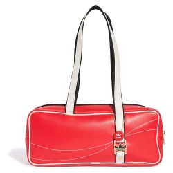 Чанта за през рамо Adidas Originals X Coca Cola Elongated Airliner 5L shoulder bag - Red (Vivid Red) чанта,за,през,рамо,всички,чанти,adidas,originals,x,coca,cola,elongated,airliner,5l,shoulder,bag,red,(vivid,red)