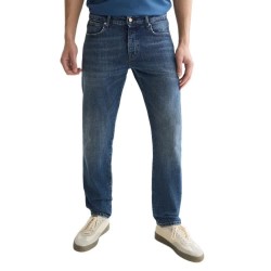 Дънки Scotch & soda The Zee Regular Straight Fit jeans - Blue (Worn Out) дънки,мъжки,панталони,дамски,панталони,scotch,&,soda,the,zee,regular,straight,fit,jeans,blue,(worn,out)