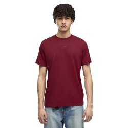 Тениска Puma Essential Small Nº1 Logo Centered short sleeve T-shirt - Red (Garnet Glow) тениска,мъжки,тениски,дамски,тениски,puma,essential,small,nº1,logo,centered,short,sleeve,t,shirt,red,(garnet,glow)