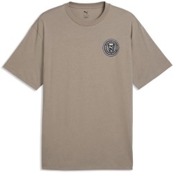 Тениска Puma Graphics Relaxed Badge short sleeve T-shirt - Brown (Mouse Gray) тениска,мъжки,тениски,дамски,тениски,puma,graphics,relaxed,badge,short,sleeve,t,shirt,brown,(mouse,gray)