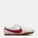 дамски,маратонки,nike,women,s,moon,shoe,og,low,top,trainers,summit,wht,red