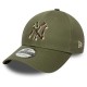 шапка,всички,шапки,new,era,outline,camo,9forty,new,york,yankees,cap,green,(green,med)